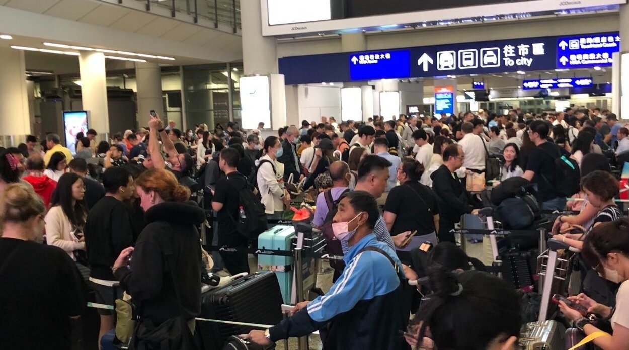 Hong Kong Raises Air Passenger Departure Tax to HK$200 from October 1